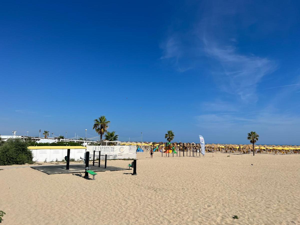 "Casa Incantevole" Fronte Mare Pescara - Appartamento Via Buozzi מראה חיצוני תמונה